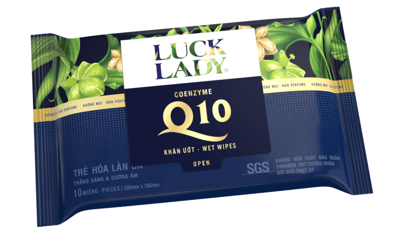 can you use wet wipes on your face