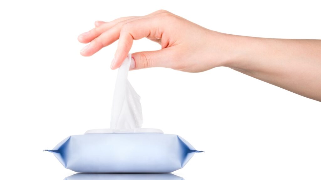 do makeup wipes cause acne