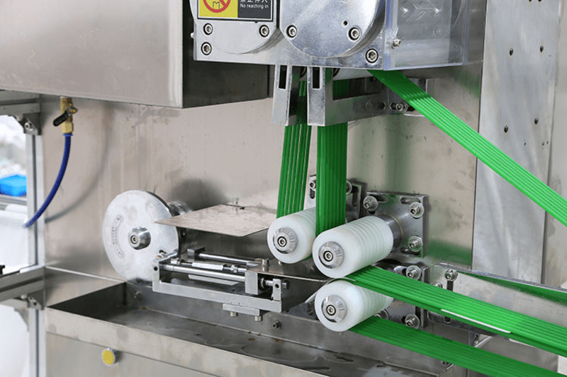 máy làm khăn lạnh