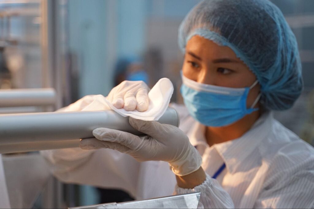 nhà phân phối khăn ướt